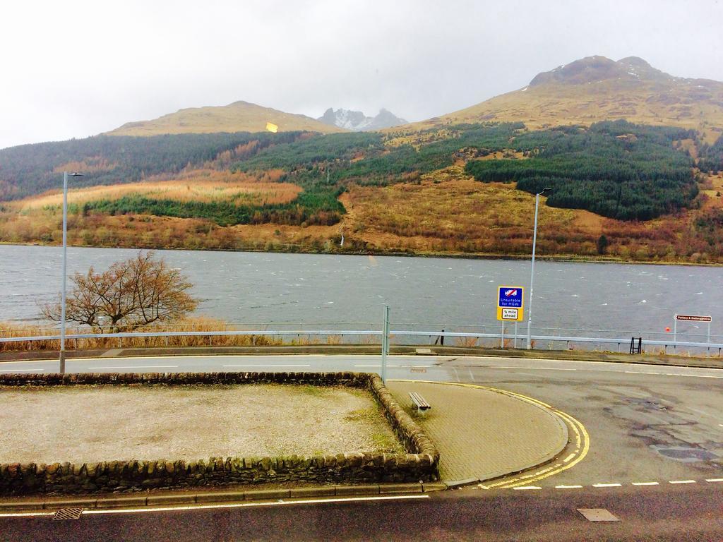 Rowantreebank Bed And Breakfast Arrochar Exterior foto